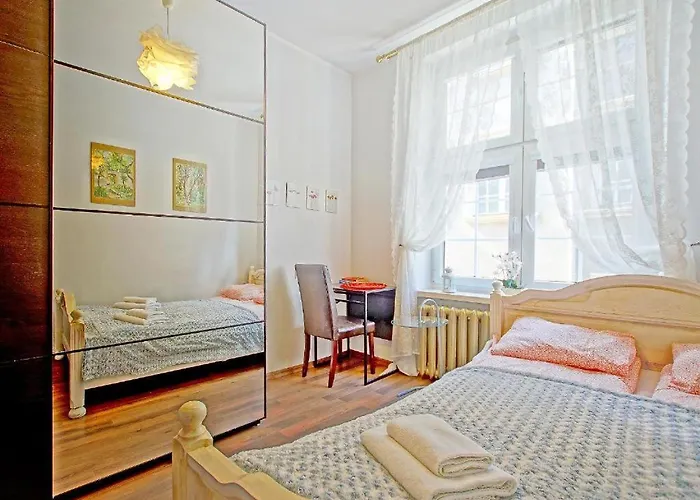 Apartament Kameralny Przy Ulicy Długiej *